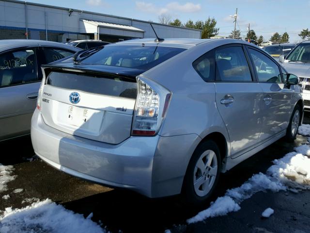 JTDKN3DU2A0005260 - 2010 TOYOTA PRIUS SILVER photo 4