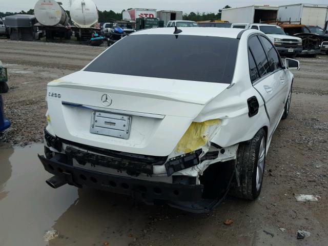 WDDGF4HB7DR245072 - 2013 MERCEDES-BENZ C 250 WHITE photo 4