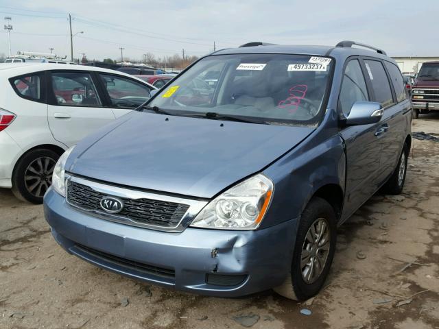 KNDMG4C77C6438318 - 2012 KIA SEDONA LX BLUE photo 2