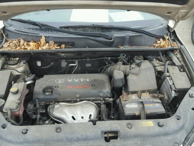 JTMBD33VX65008513 - 2006 TOYOTA RAV4 GOLD photo 7