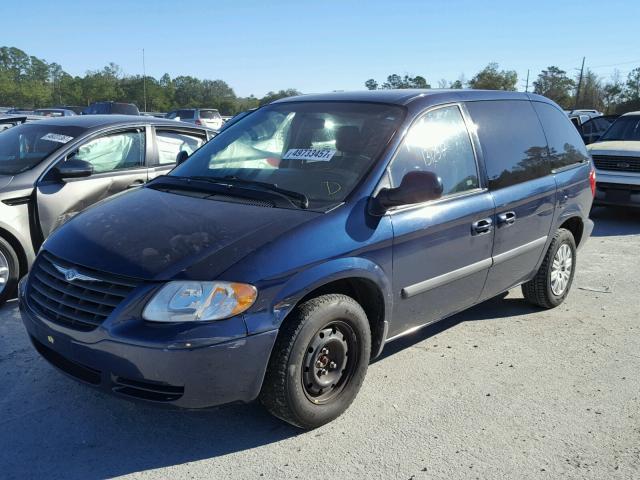 1A4GP45R46B627526 - 2006 CHRYSLER TOWN & COU BLUE photo 2