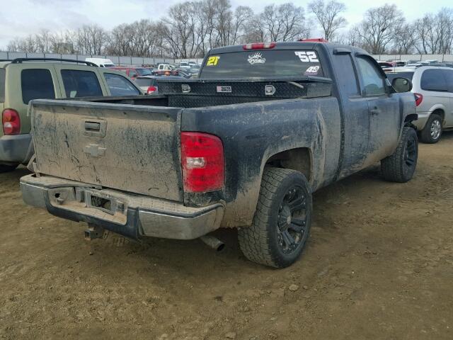 2GCEK19J181285566 - 2008 CHEVROLET SILVERADO BLACK photo 4