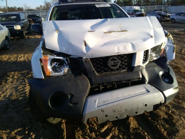 5N1AN0NW8CC519380 - 2012 NISSAN XTERRA OFF WHITE photo 9