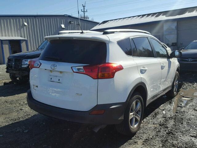 JTMWFREV2FJ053903 - 2015 TOYOTA RAV4 XLE WHITE photo 4