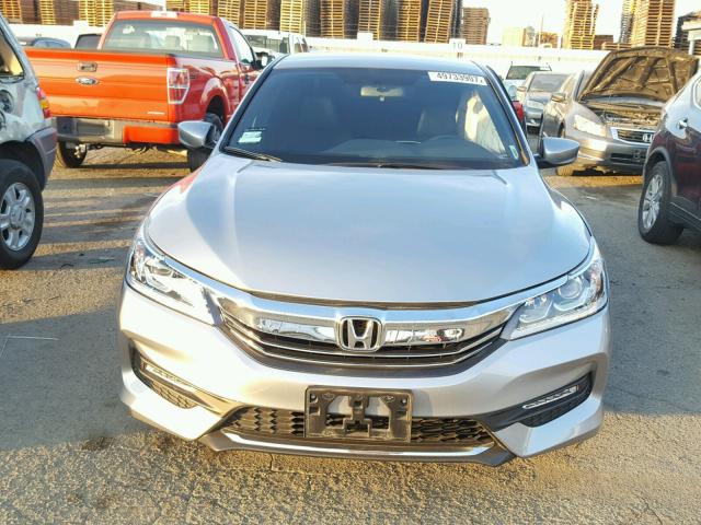 1HGCR2F51HA264708 - 2017 HONDA ACCORD SPO SILVER photo 10