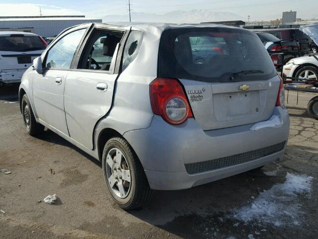 KL1TD6DEXAB056602 - 2010 CHEVROLET AVEO LS SILVER photo 3