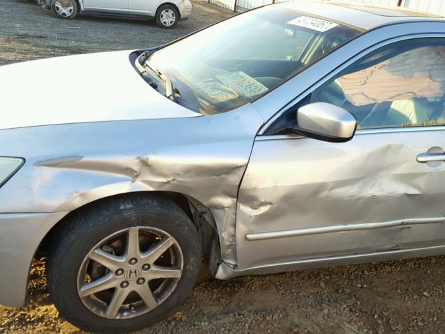 1HGCM665X4A041373 - 2004 HONDA ACCORD EX SILVER photo 9