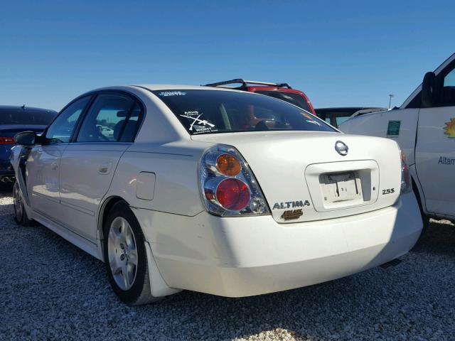 1N4AL11D93C188982 - 2003 NISSAN ALTIMA BAS WHITE photo 3