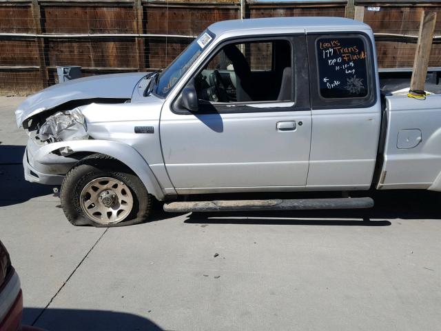 4F4YR16U62TM06995 - 2002 MAZDA B3000 CAB SILVER photo 9