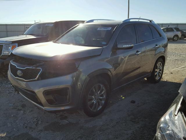 5XYKW4A26CG265938 - 2012 KIA SORENTO SX GRAY photo 2