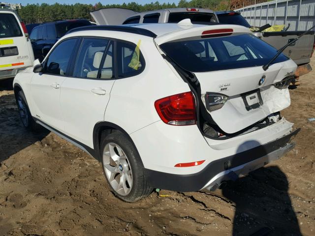 WBAVM1C55DVW43196 - 2013 BMW X1 SDRIVE2 WHITE photo 3