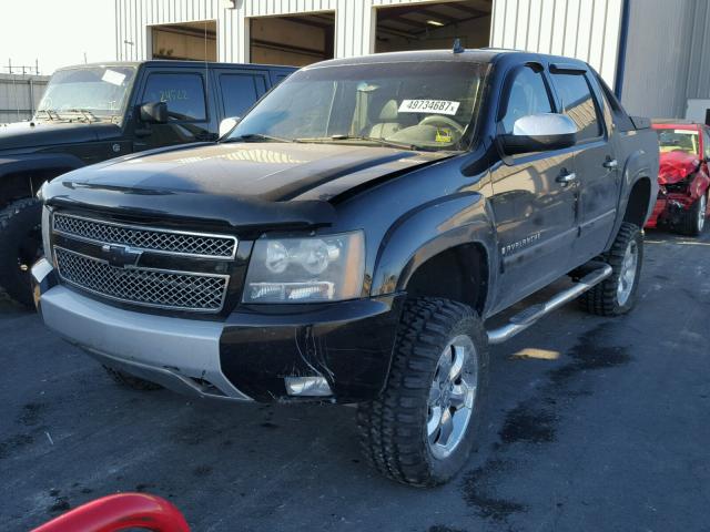 3GNFK123X7G253938 - 2007 CHEVROLET AVALANCHE BLACK photo 2