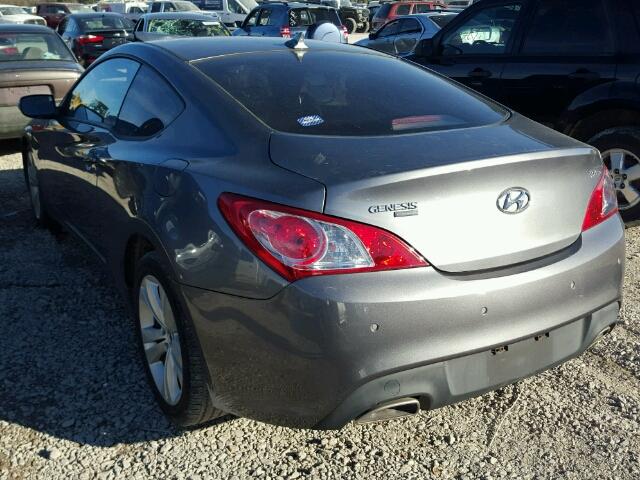 KMHHU6KH4AU006855 - 2010 HYUNDAI GENESIS CO GRAY photo 3