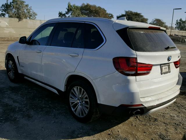 5UXKR0C53G0P29138 - 2016 BMW X5 XDRIVE3 WHITE photo 3