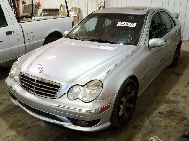 WDBRF52H87F876407 - 2007 MERCEDES-BENZ C 230 SILVER photo 2