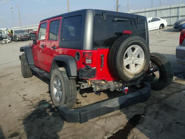 1C4BJWDG2FL512060 - 2015 JEEP WRANGLER U RED photo 3