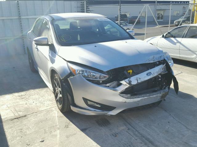 1FADP3F29FL371761 - 2015 FORD FOCUS SE GRAY photo 1