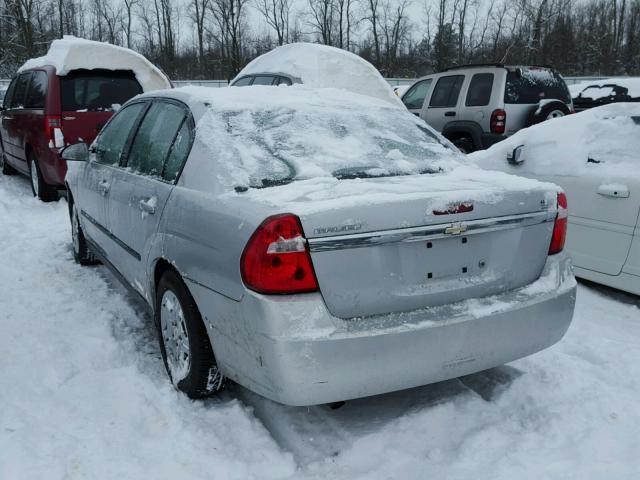 1G1ZS52F65F271819 - 2005 CHEVROLET MALIBU SILVER photo 3