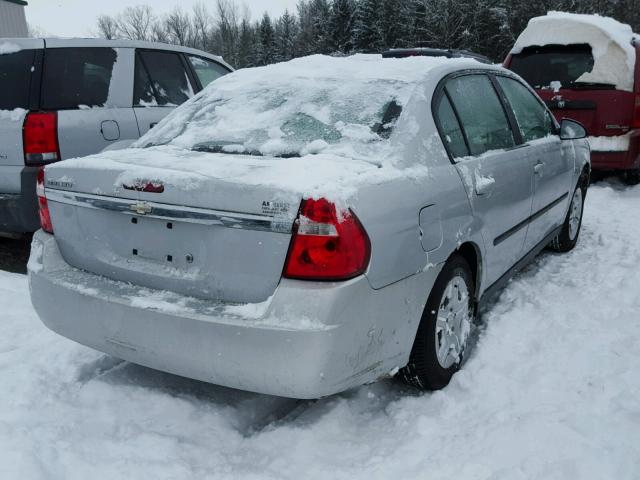 1G1ZS52F65F271819 - 2005 CHEVROLET MALIBU SILVER photo 4