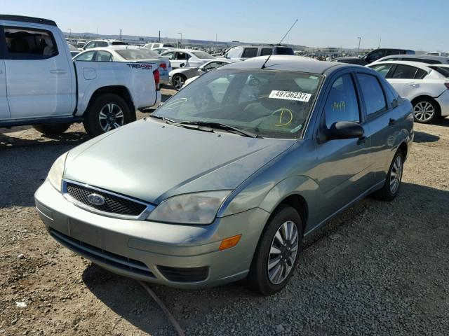 1FAFP34N06W123791 - 2006 FORD FOCUS ZX4 GREEN photo 2