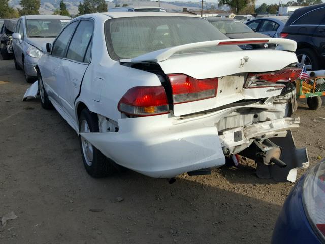 1HGCG16502A076320 - 2002 HONDA ACCORD EX WHITE photo 3