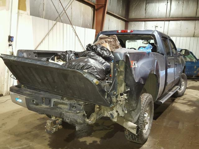 1GTHK23618F137904 - 2008 GMC SIERRA K25 GRAY photo 4