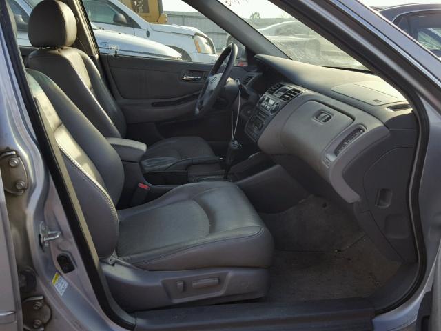 1HGCG16521A084143 - 2001 HONDA ACCORD EX SILVER photo 5