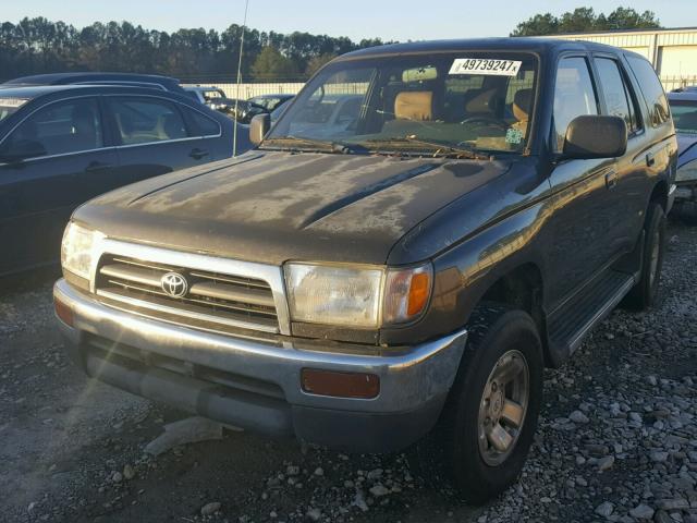 JT3GN86R8W0072016 - 1998 TOYOTA 4RUNNER SR BROWN photo 2