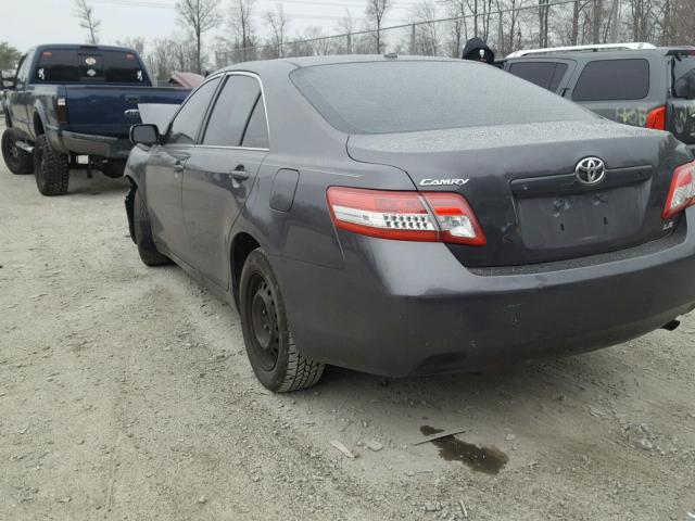 4T4BF3EK2AR001794 - 2010 TOYOTA CAMRY BASE GRAY photo 3