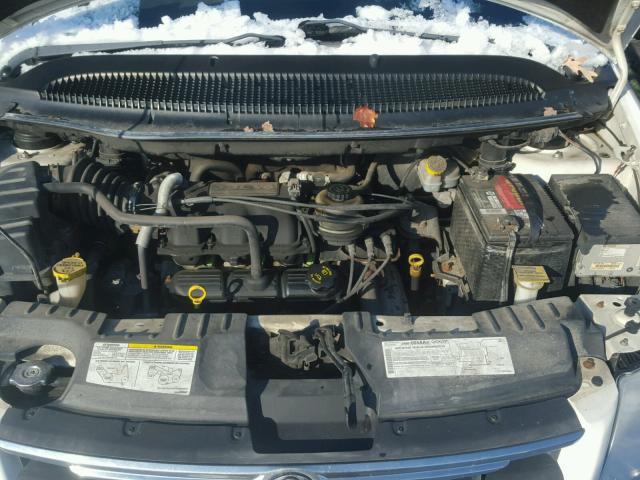 2C4GP44R65R190605 - 2005 CHRYSLER TOWN & COU WHITE photo 7