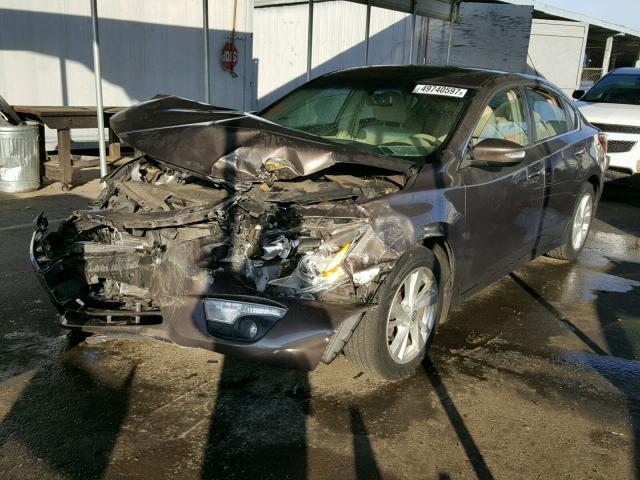 1N4AL3AP0DN453753 - 2013 NISSAN ALTIMA 2.5 BROWN photo 2