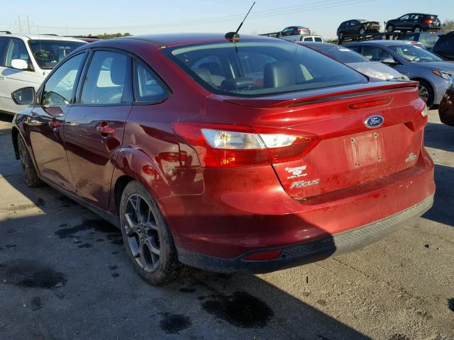 1FADP3F21EL330748 - 2014 FORD FOCUS SE RED photo 3