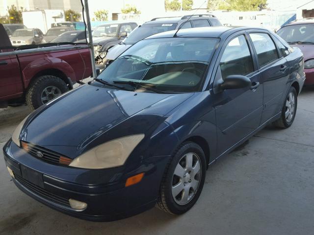 1FAHP38351W148728 - 2001 FORD FOCUS ZTS BLUE photo 2