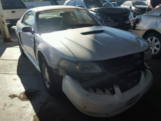 1FAFP4045YF208664 - 2000 FORD MUSTANG WHITE photo 1