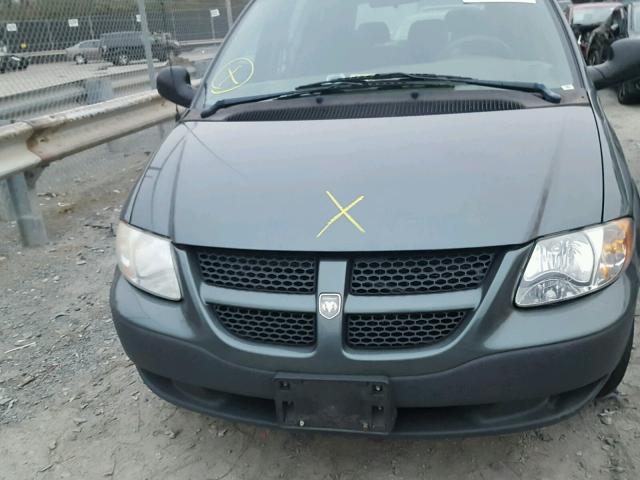 1B4GP25B22B718525 - 2002 DODGE CARAVAN SE GREEN photo 9