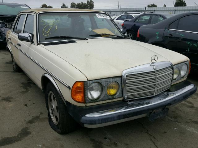 WDBAB23A4DB363831 - 1983 MERCEDES-BENZ 240 D YELLOW photo 1