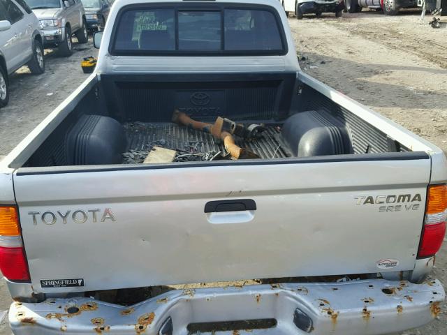 5TEWN72N21Z804329 - 2001 TOYOTA TACOMA XTR SILVER photo 6