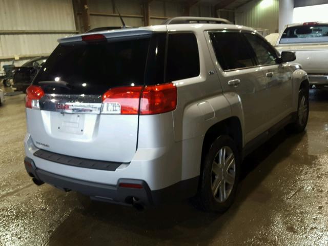 2CTFLFEY5A6292647 - 2010 GMC TERRAIN SL GRAY photo 4