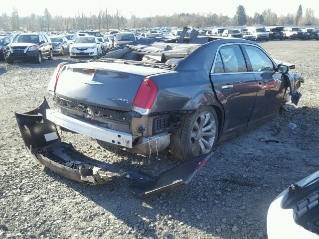 2C3CCAEG2HH645888 - 2017 CHRYSLER 300C GRAY photo 4