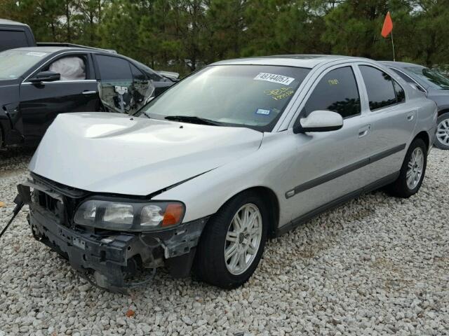 YV1RS61T232275336 - 2003 VOLVO S60 SILVER photo 2