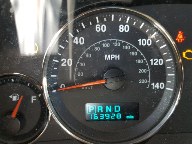 1J8HG58N26C192548 - 2006 JEEP COMMANDER GREEN photo 8