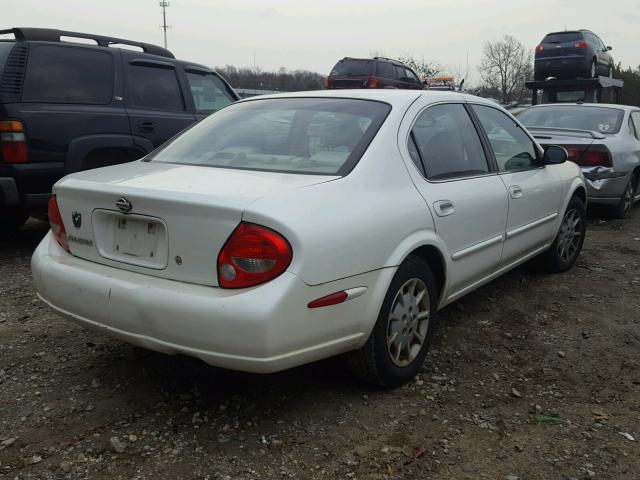 JN1CA31D61T821135 - 2001 NISSAN MAXIMA GXE WHITE photo 4