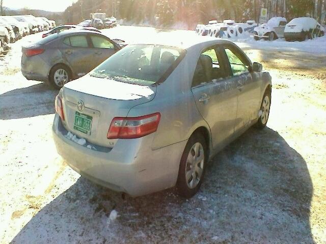 4T1BE46K77U634575 - 2007 TOYOTA CAMRY NEW SILVER photo 4