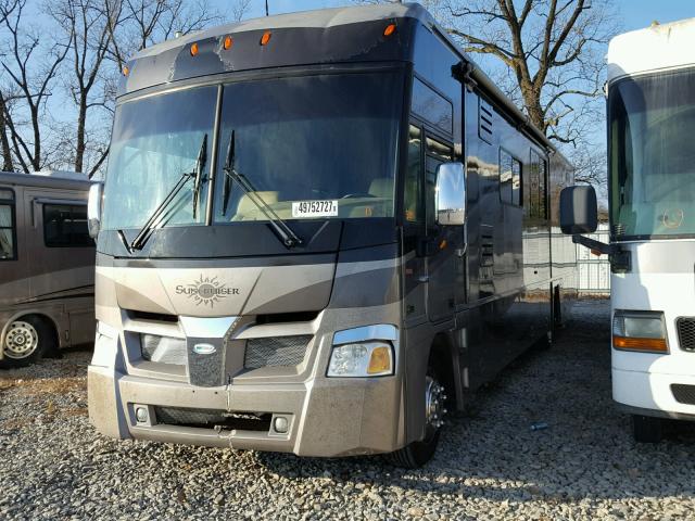 5B4MPA7G063416665 - 2006 WORKHORSE CUSTOM CHASSIS MOTORHOME BROWN photo 2