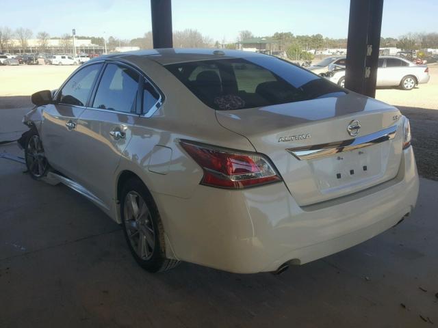 1N4AL3AP6FC289052 - 2015 NISSAN ALTIMA 2.5 WHITE photo 3