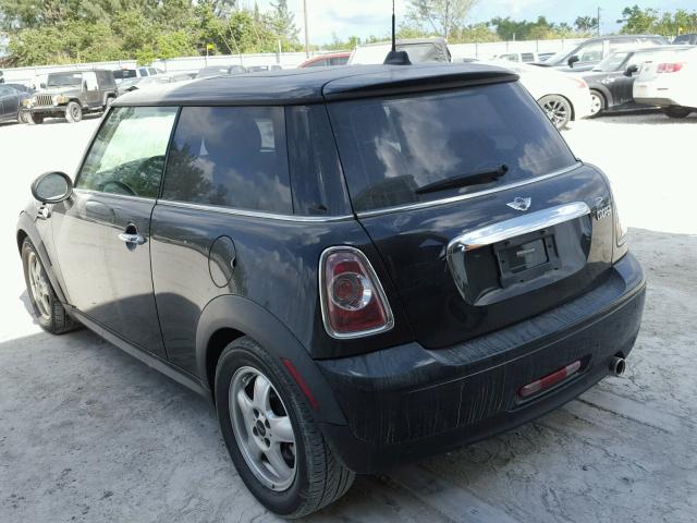 WMWSU3C51BT251551 - 2011 MINI COOPER BLACK photo 3