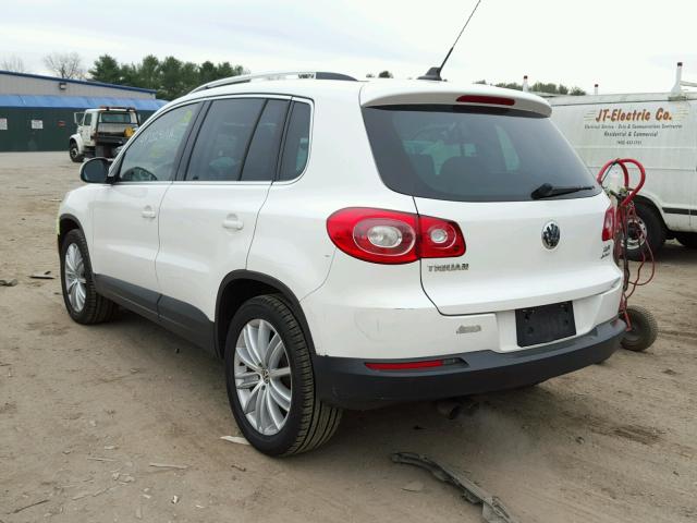 WVGBV75N49W541677 - 2009 VOLKSWAGEN TIGUAN SE WHITE photo 3