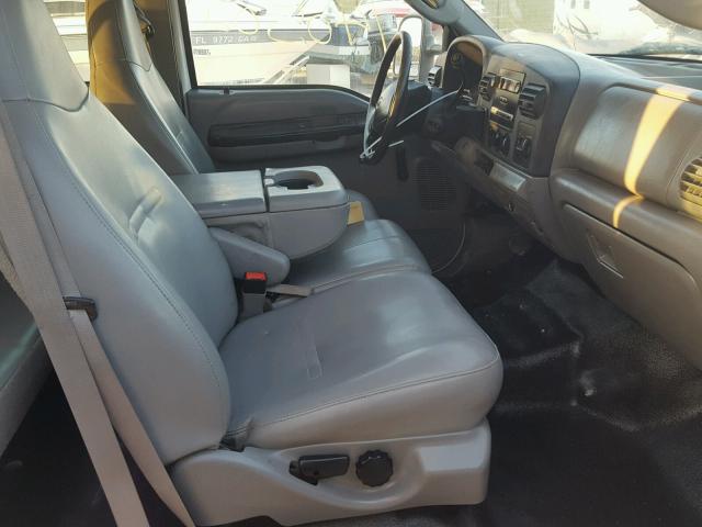 1FDAX56P47EB16778 - 2007 FORD F550 SUPER WHITE photo 5