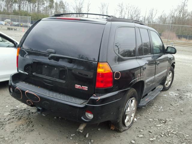 1GKDT13S282157304 - 2008 GMC ENVOY BLACK photo 4