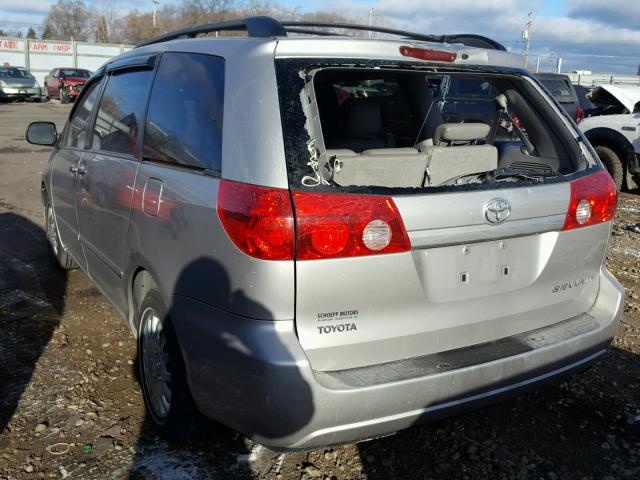 5TDZK23C07S015446 - 2007 TOYOTA SIENNA CE SILVER photo 3